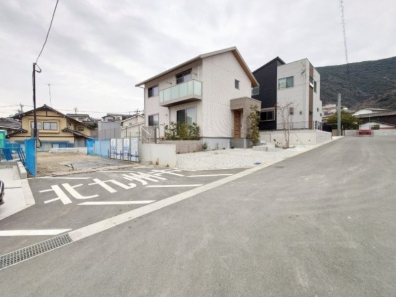 ーFIT－フィットー小倉南区葛原３丁目1期ー　【小倉南区　新築戸建て】の前面道路含む現地写真|現地撮影　2023,2,17　ーFIT－フィットー小倉南区葛原３丁目1期ー　【小倉南区　新築戸建て】
