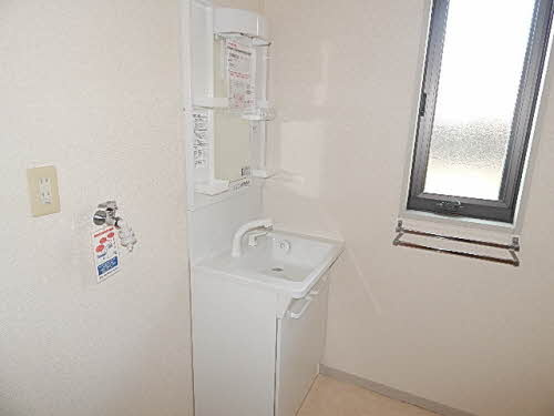 久留米市合川町の一戸建ての独立洗面台