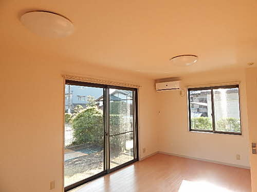 久留米市合川町の一戸建ての居間・リビング