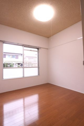 名谷農住団地Ｂ棟の寝室