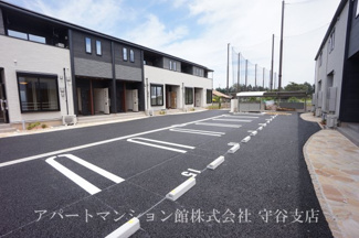 【駐車場】