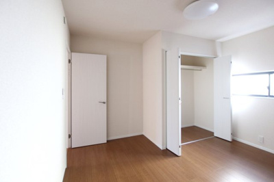 【洋室】 | 【中古】リセットハウス御幸町４丁目