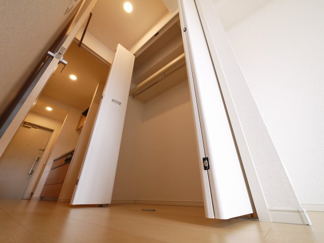 グランツ東生駒の収納|たっぷりとした収納スペースです