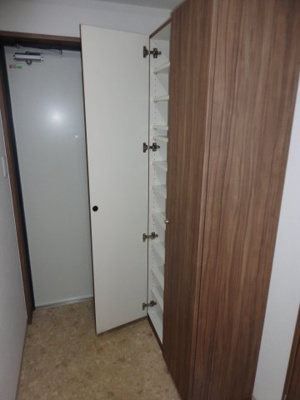 【玄関】 | Crescent | 大きなシューズボックス付き