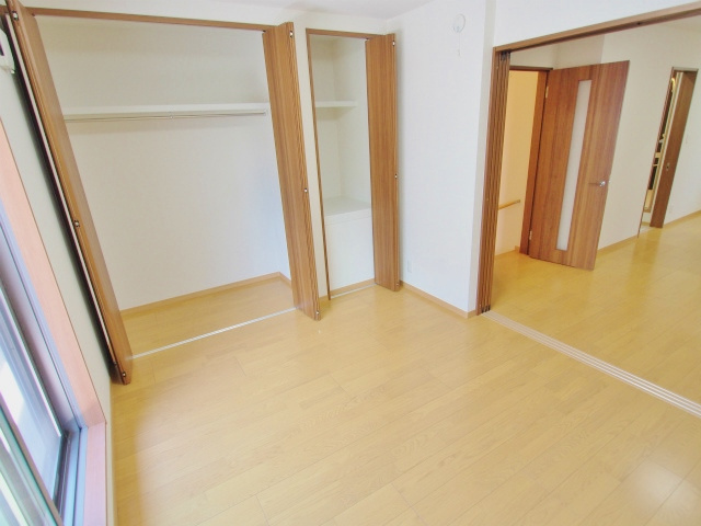 ハイツ海田稲荷町の寝室