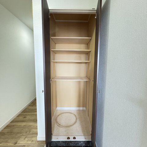 ＲＯＳＳＯ　Ａの玄関