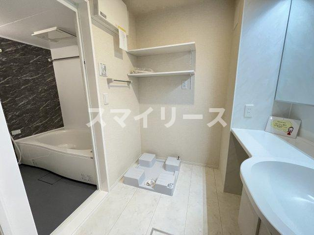 ハイピクチャーD棟の玄関
