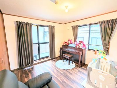 【洋室】 | 墨田区東駒形４丁目鉄骨造戸建 | 2階7帖洋室