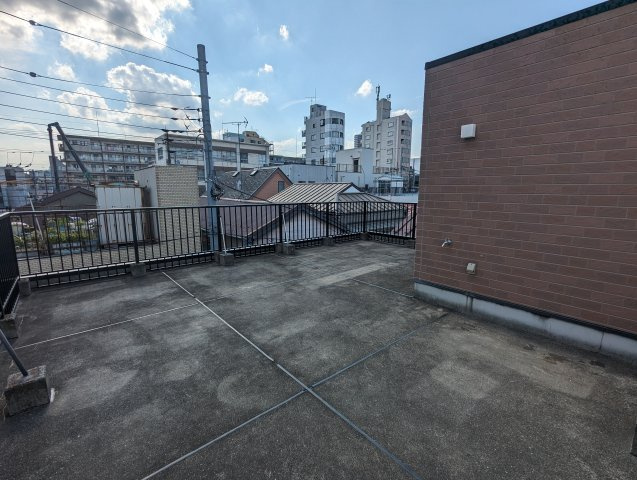 墨田区東駒形４丁目鉄骨造戸建のバルコニー