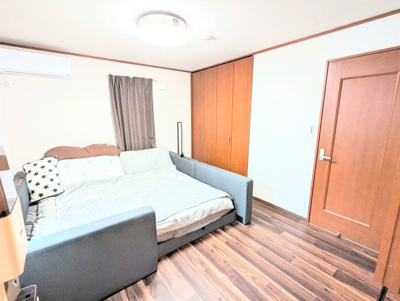 【洋室】 | 墨田区東駒形４丁目鉄骨造戸建 | 2階7帖洋室