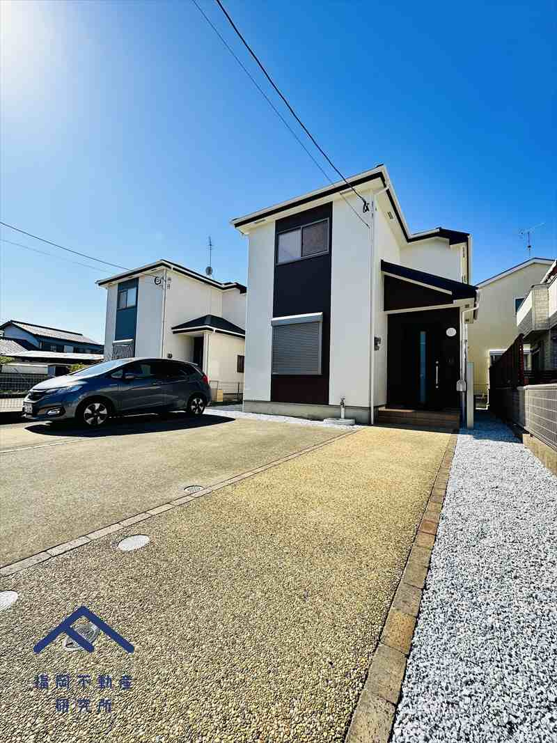 古賀市花見東3丁目　戸建て