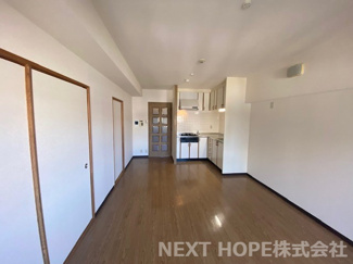 【居間・リビング】 | インペリアル花屋敷 | 前回空室時の写真です。