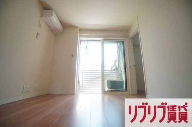 エキューム登戸の居間・リビング