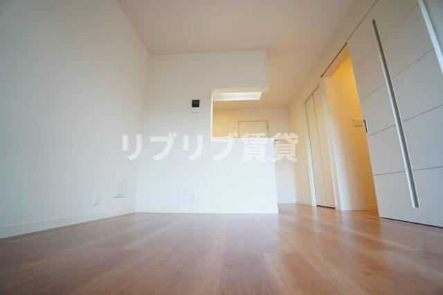 エキューム登戸の居間・リビング
