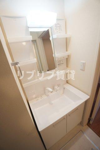 エキューム登戸の洗面所