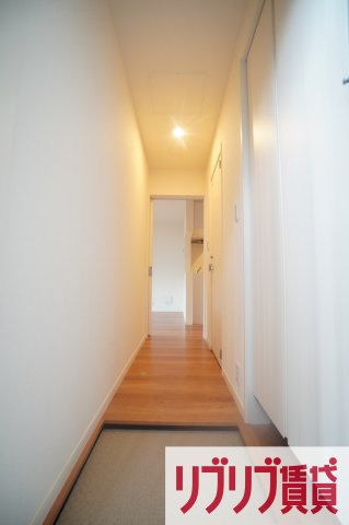 エキューム登戸の玄関