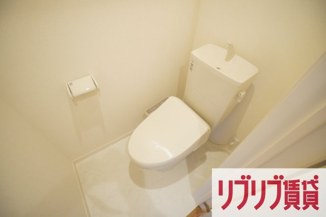 エキューム登戸のトイレ