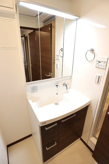 リコルテ東福生の独立洗面台