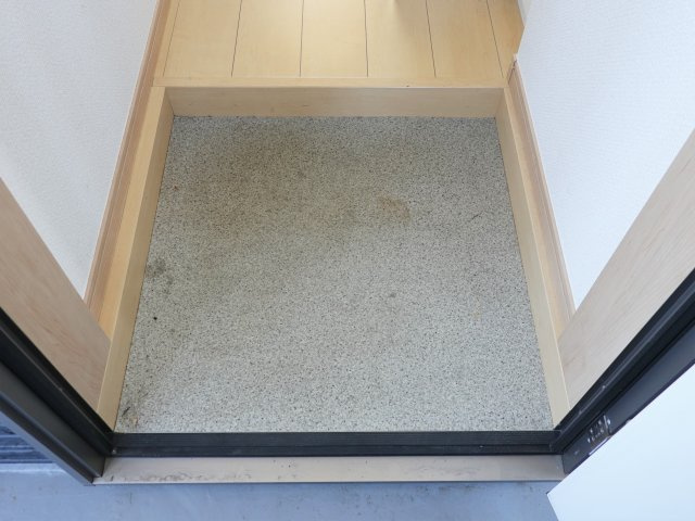 モンサージュの玄関