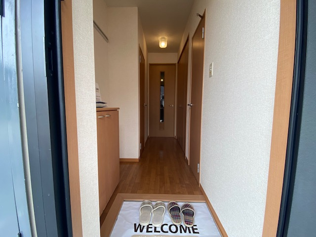 クレール新柏Bの玄関