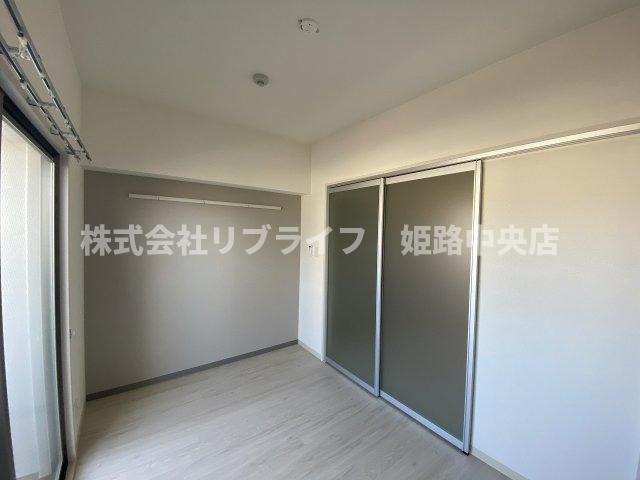 クロスフロント十二所線の洋室