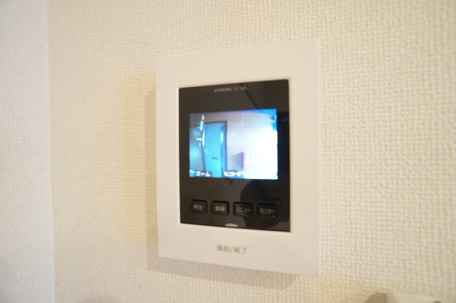 タウンハイツのセキュリティ|モニター付きインターホン♪録画機能付き