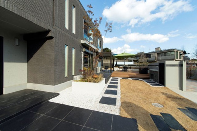 【庭】 | 南牛川1丁目戸建