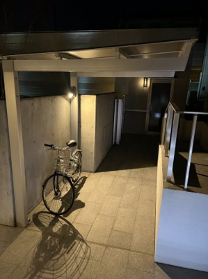 【その他】 | 南牛川1丁目戸建 | ガレージ横