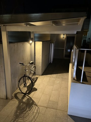 【その他】 | 南牛川1丁目戸建 | ガレージ横