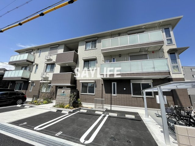 リオ放出の外観