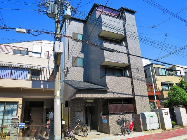 ルミエール諏訪の外観