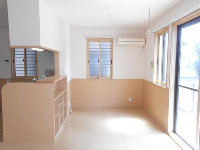 Rose Villa Bの居間・リビング