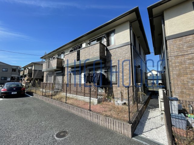 Rose Villa B