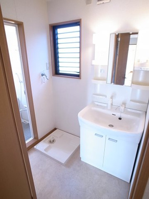 【独立洗面台】 | ドエル・シャンビエン