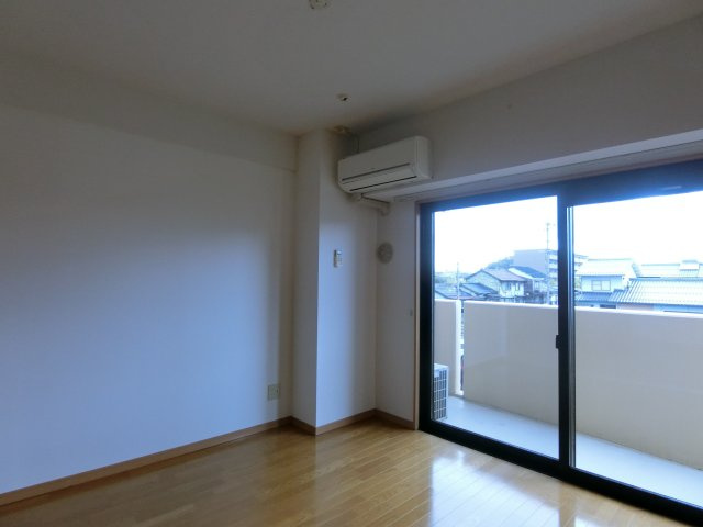 プレゼンスの洋室