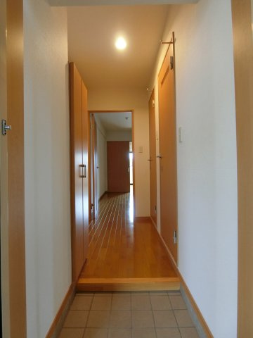 プレゼンスの玄関