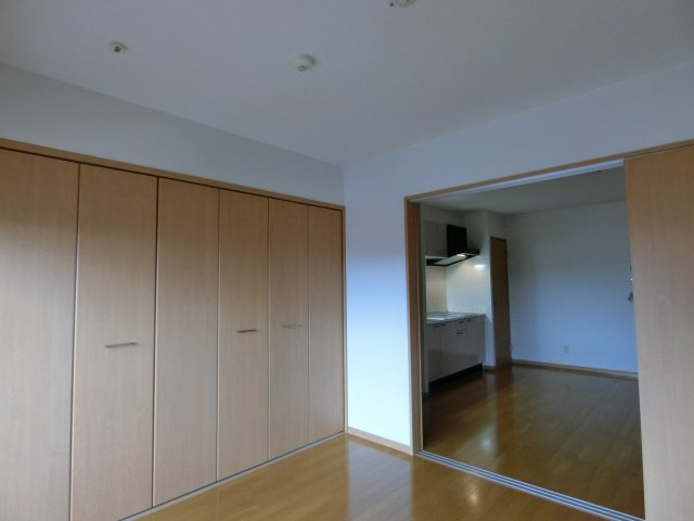 プレゼンスの洋室