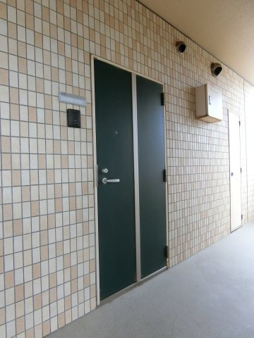 プレゼンスの玄関