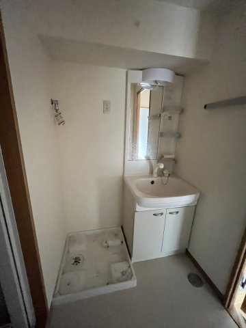 プレゼンスの洗面所