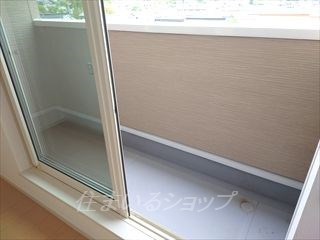 安芸高田市向原町坂のアパートのバルコニー