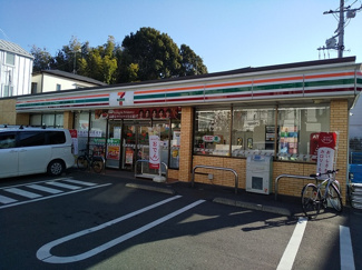 セブンイレブン世田谷経堂本町通り店まで140ｍ