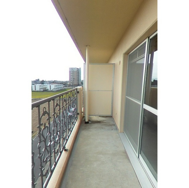 Ｌｉｔｔｌｅ　Ｗｉｎｇのバルコニー