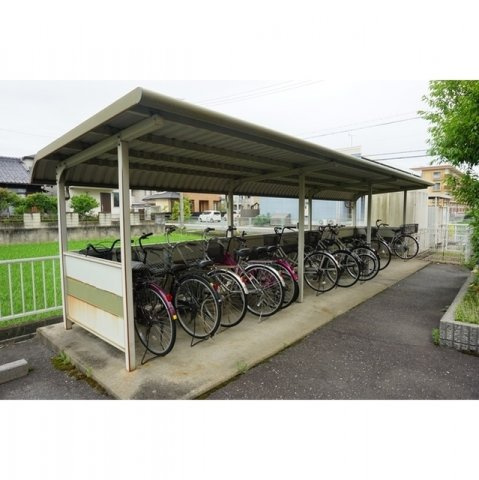 Ｌｉｔｔｌｅ　Ｗｉｎｇのその他|駐輪場