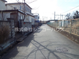 【前面道路含む現地写真】