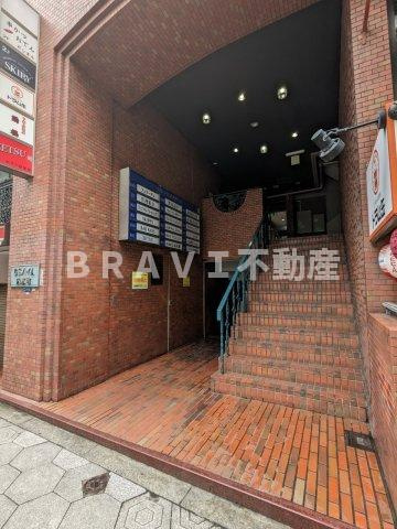 GSハイム内本町 BRAVI不動産のエントランス