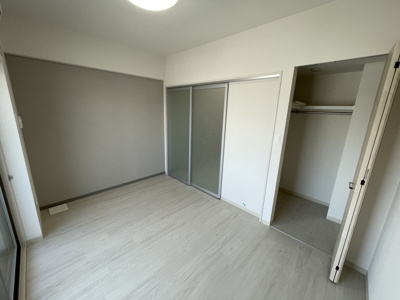 【寝室】 | クロスフロント十二所線