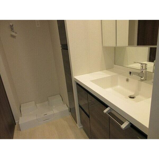 【独立洗面台】 | ブライトクロス博多 SOUTH | 独立洗面化粧台が付いています