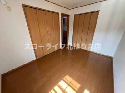 【洋室】 | ヴェルサン・アベニュⅠ