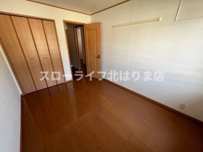 【洋室】 | ヴェルサン・アベニュⅠ