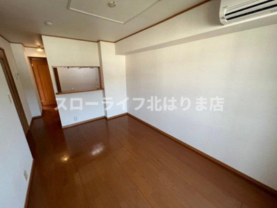 【居間・リビング】 | ヴェルサン・アベニュⅠ